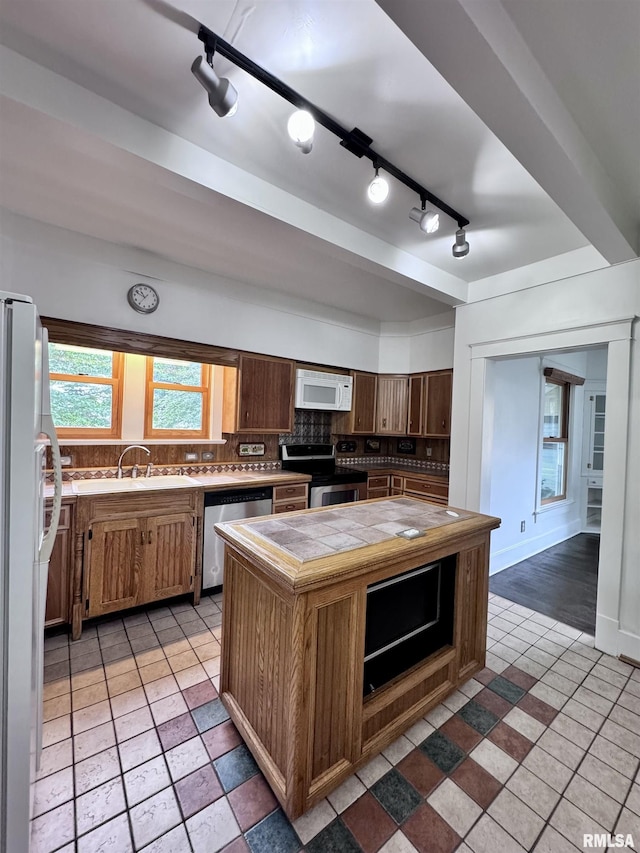 602 E Jefferson St, Macomb, IL 61455 - photo 13
