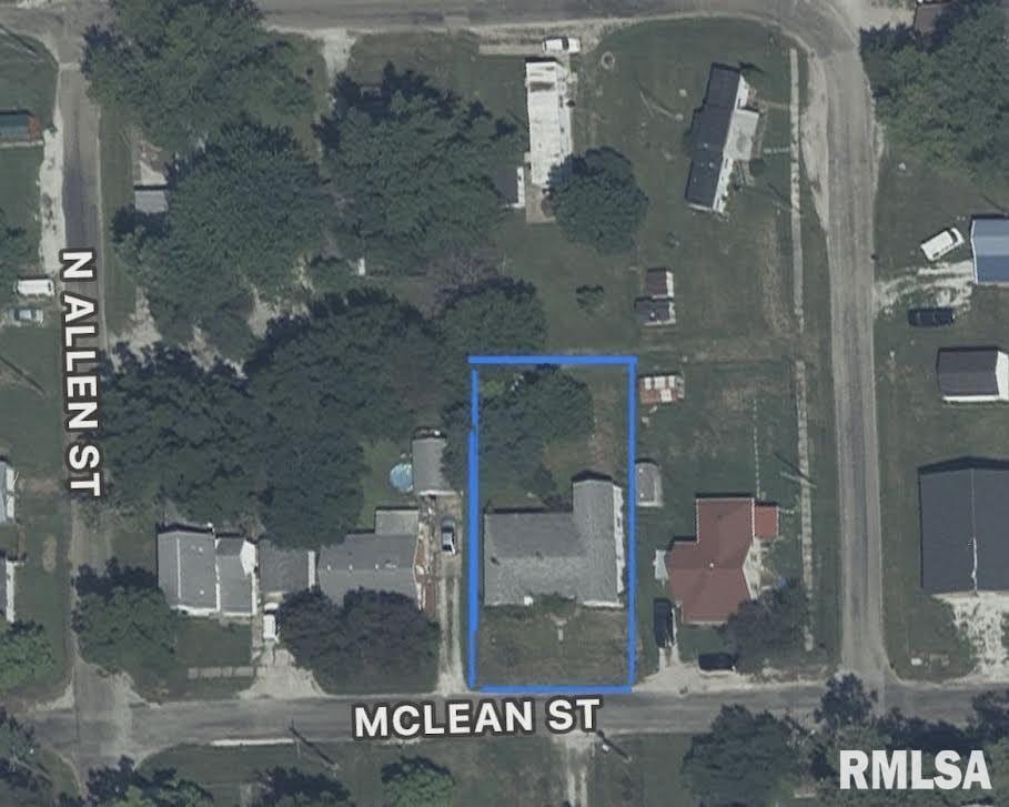 506 W Mclean St, Colchester, IL 62326 - photo 4