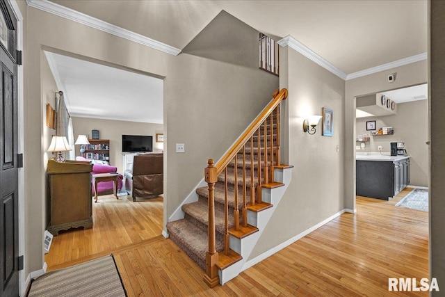 1824 Valencia Pl, Pekin, IL 61554 - photo 2