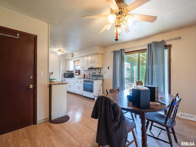 426 Smith St, Creve Coeur, IL 61610 - photo 36