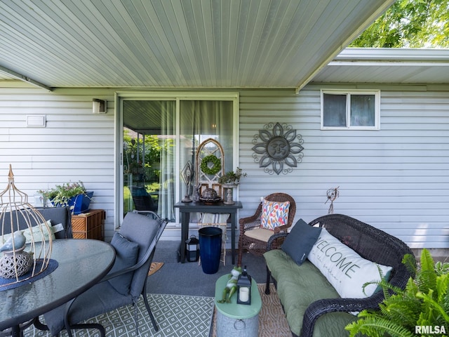 426 Smith St, Creve Coeur, IL 61610 - photo 10