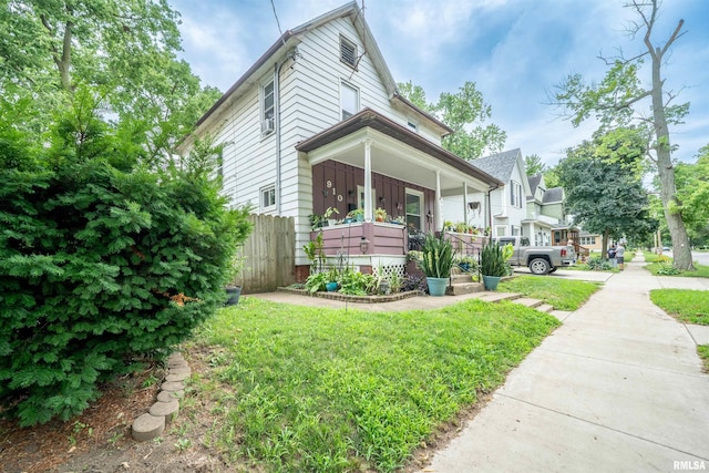 910 S 5th St, Pekin, IL 61554 - photo 2