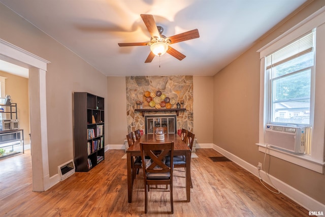 910 S 5th St, Pekin, IL 61554 - photo 15