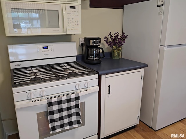 1803 Center St, Pekin, IL 61554 - photo 23