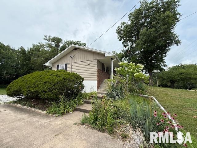 1219 W Adams St, Macomb, IL 61455 - photo 24