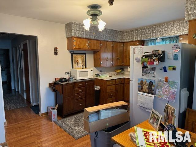 200 W 3rd Ave, Deer Creek, IL 61733 - photo 8