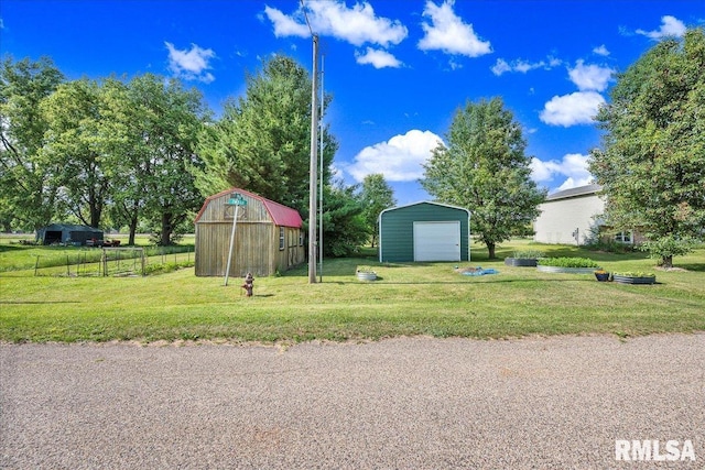 402 E Smyth St, Secor, IL 61771 - photo 33
