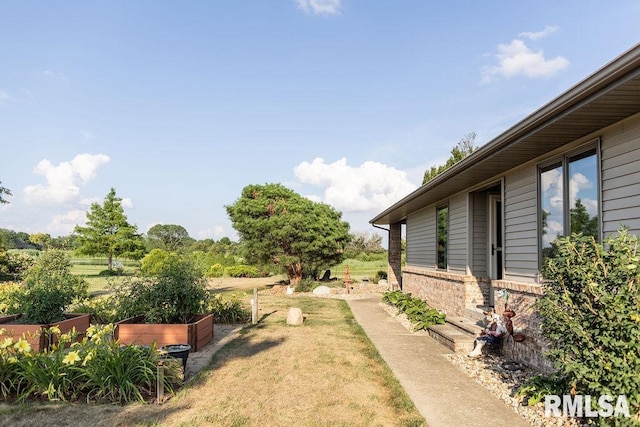 23179 N Arrow Rd, Cuba, IL 61427 - photo 6