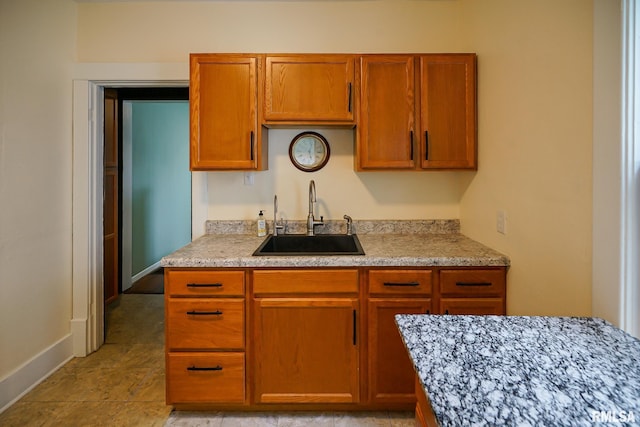1812 W Sherman Ave, Peoria, IL 61606 - photo 44