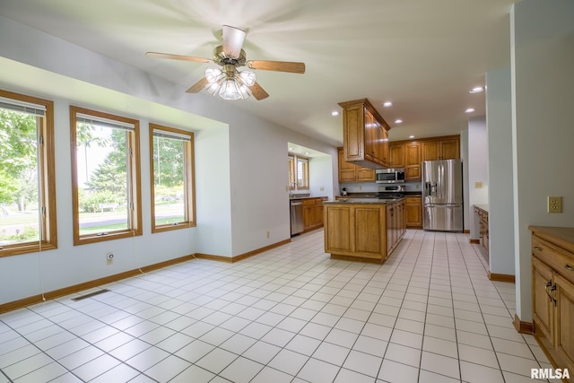 301 N Knollaire Dr, Metamora, IL 61548 - photo 16