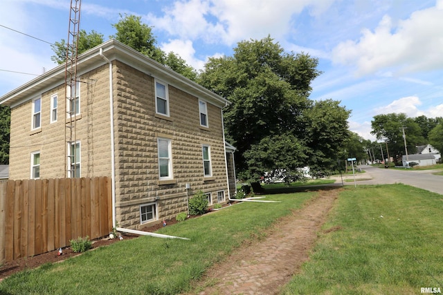 303 N William St, Farmer City, IL 61842 - photo 12