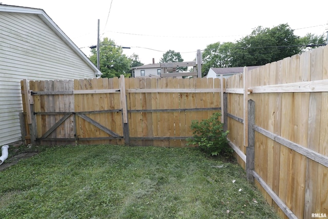303 N William St, Farmer City, IL 61842 - photo 14