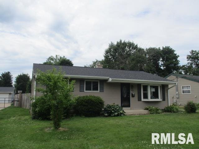 1050 E Fremont St, Galesburg, IL 61401 - photo 1