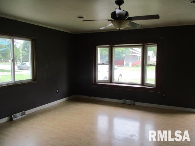 1050 E Fremont St, Galesburg, IL 61401 - photo 5