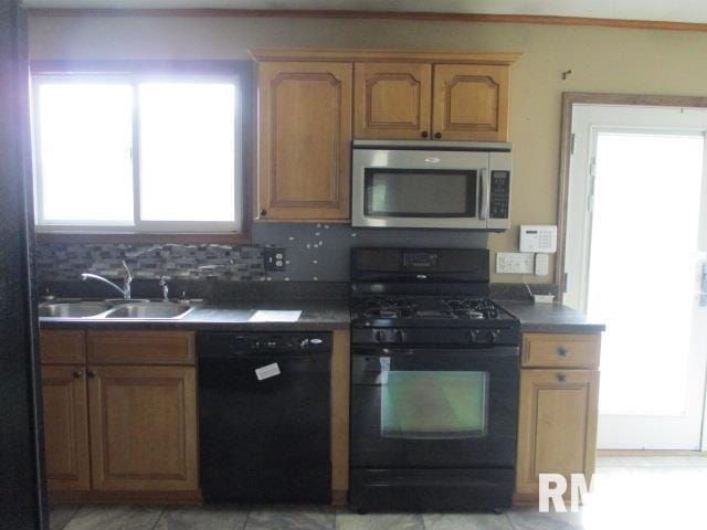 1050 E Fremont St, Galesburg, IL 61401 - photo 7