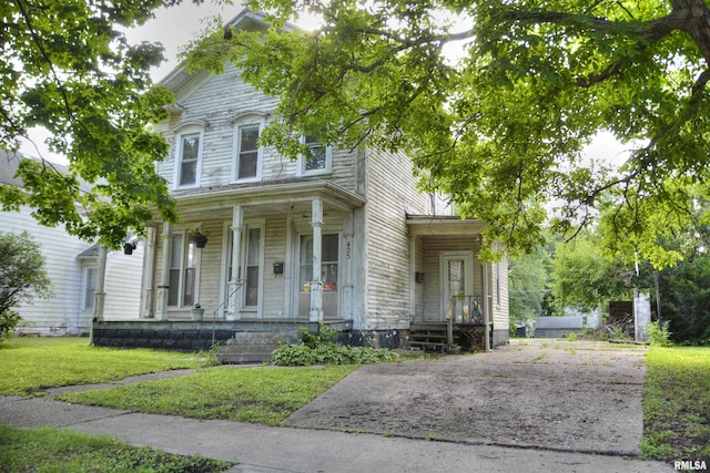 425 N Jackson St, Bushnell, IL 61422 - photo 2