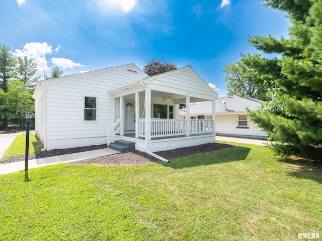 3129 N Finnell Ave, Peoria, IL 61604 - photo 1