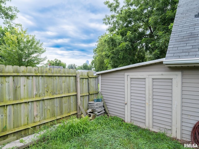 104 Oaklawn Ter, Creve Coeur, IL 61610 - photo 34