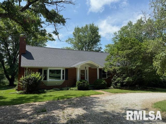 11 Marty Ln, Macomb, IL 61455 - photo 2