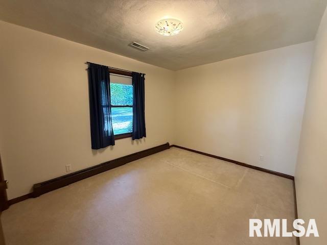 11 Marty Ln, Macomb, IL 61455 - photo 22