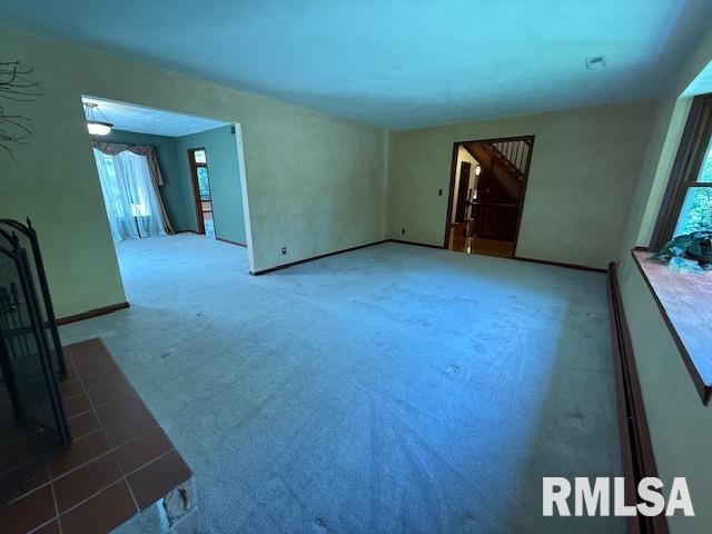 11 Marty Ln, Macomb, IL 61455 - photo 5