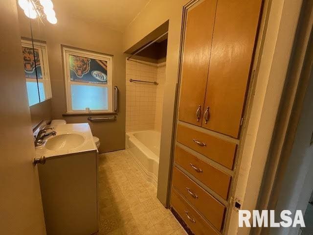 3120 N Emery Ave, Peoria, IL 61604 - photo 19