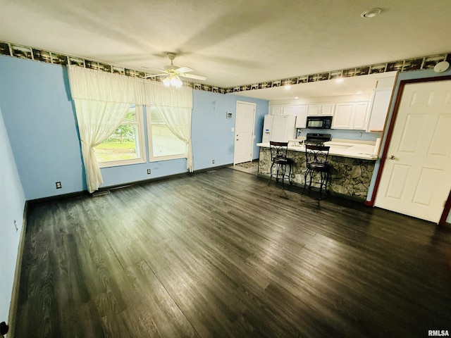 107 N Darst St, Eureka, IL 61530 - photo 8