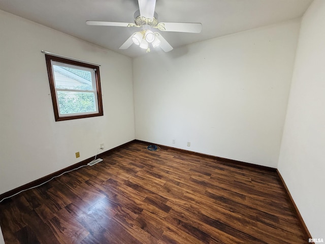 107 N Darst St, Eureka, IL 61530 - photo 10