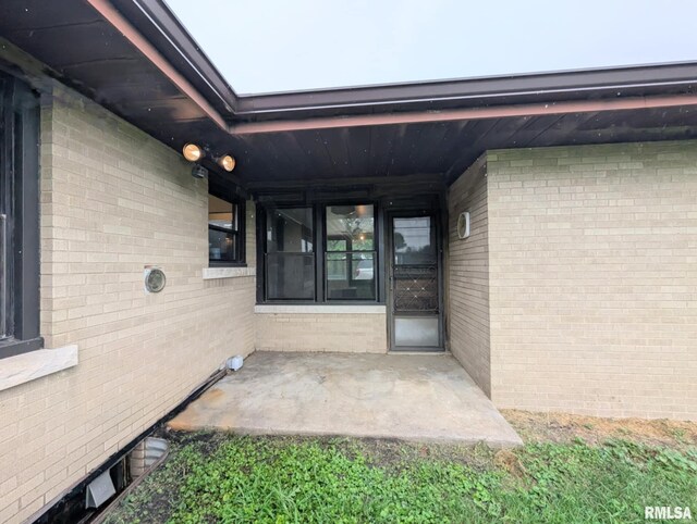 518 W Bittersweet Rd, Washington, IL 61571 - photo 8