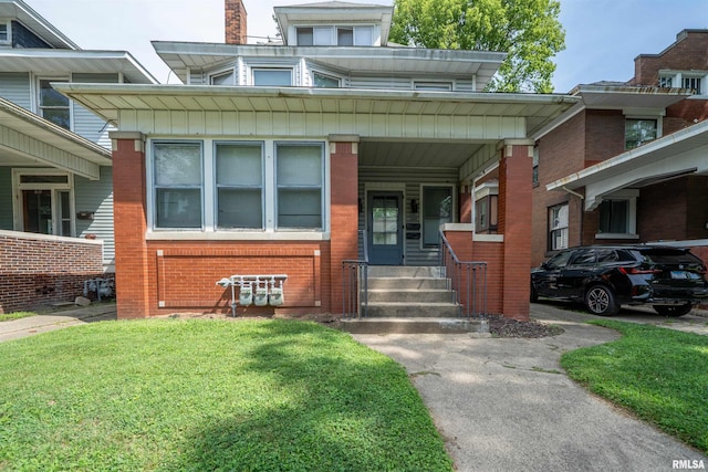 1611 W Barker Ave, Peoria, IL 61606 - photo 1