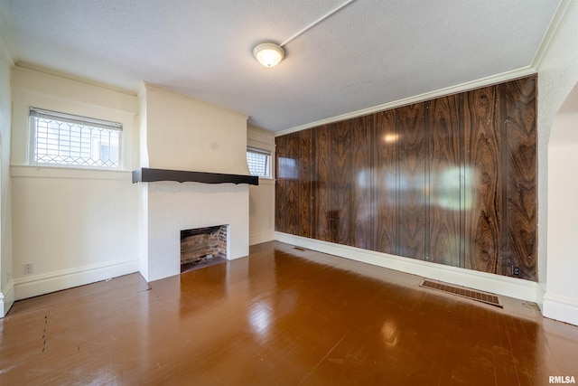 1611 W Barker Ave, Peoria, IL 61606 - photo 9