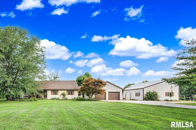 8214 W Maple Ridge Rd, Peoria, IL 61607 - photo 2