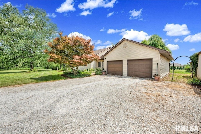8214 W Maple Ridge Rd, Peoria, IL 61607 - photo 25