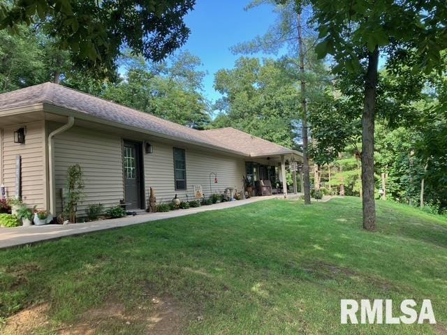 11314 S Glasford Rd, Glasford, IL 61533 - photo 3