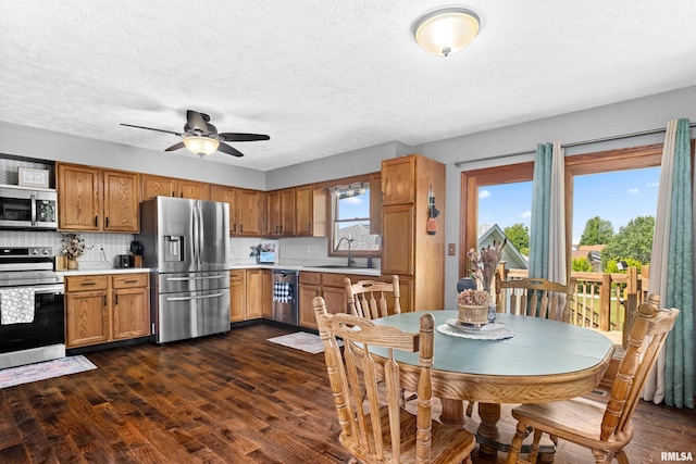 1910 Century Dr, Eureka, IL 61530 - photo 9