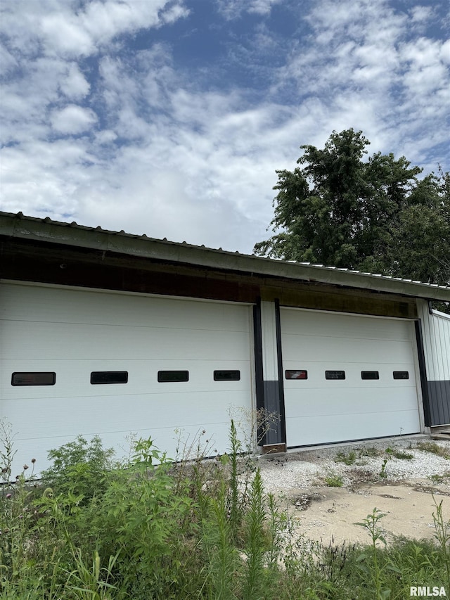 8323 E Briney Rd, Ipava, IL 61441 - photo 46
