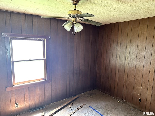 159 N Ave F Ave, Canton, IL 61520 - photo 5
