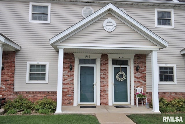 916 W Trailcreek Dr Unit 916, Peoria, IL 61614 - photo 1