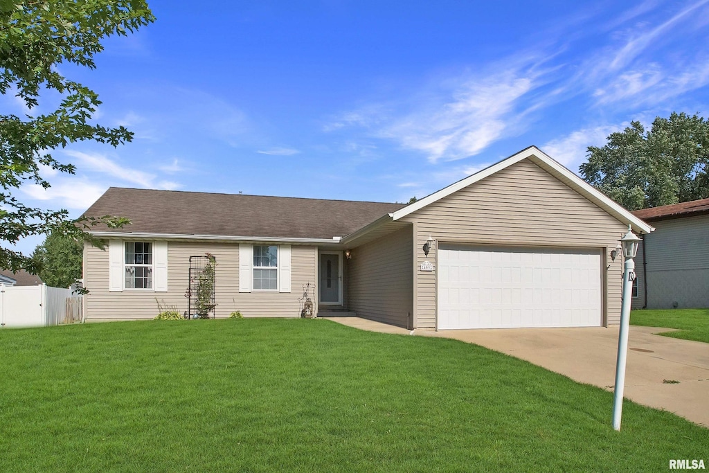 409 High Oak Dr, East Peoria, IL 61611 - photo 1