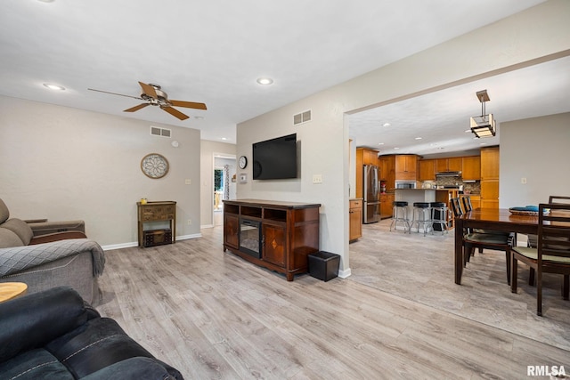 271 E Hickory St, East Peoria, IL 61611 - photo 14