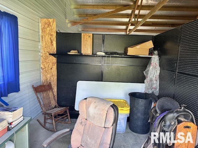 Listing photo 28 - caption unavailable