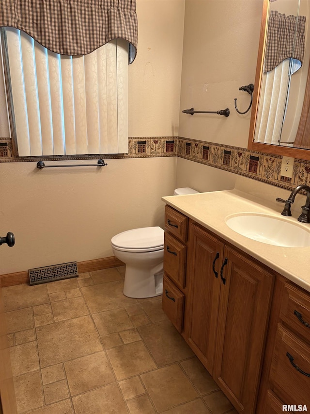 725 Pleasant Dr, Knoxville, IL 61448 - photo 33