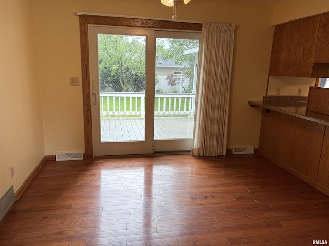 725 Pleasant Dr, Knoxville, IL 61448 - photo 9