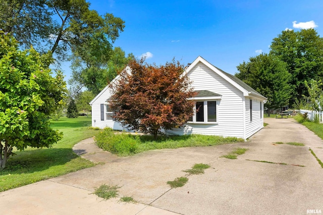 404 N W St, Tremont, IL 61568 - photo 3