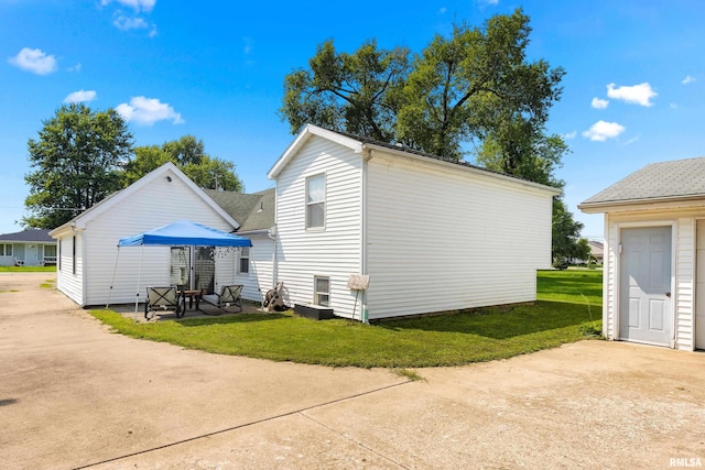 404 N W St, Tremont, IL 61568 - photo 26