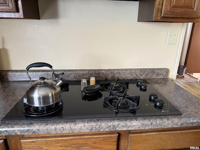 898 E Elm St, Canton, IL 61520 - photo 16