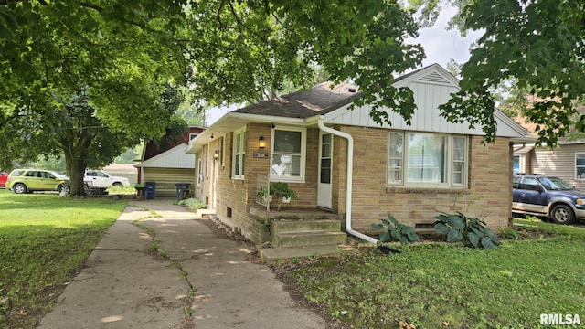 510 W Myrtle St, Canton, IL 61520 - photo 1