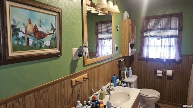 510 W Myrtle St, Canton, IL 61520 - photo 20