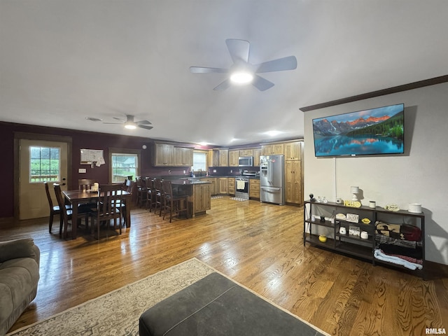 24948 E Barker Dr, Canton, IL 61520 - photo 5