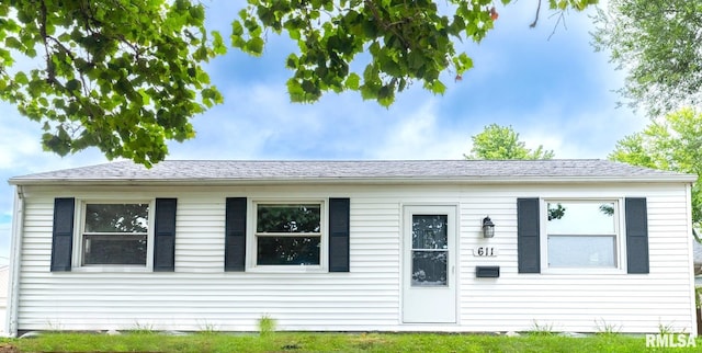 611 Sangamon Rd, Marquette Heights, IL 61554 - photo 3
